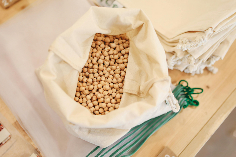 ADM introduces fully traceable soybean meal and oil to Europe