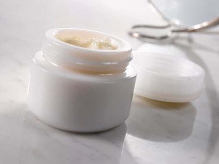 DuPont’s XIVIA Xylitol demonstrates positive effects on skin microbial growth 
