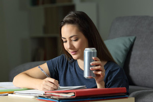 Enhancing energy and attention with a fully water-soluble nootropic