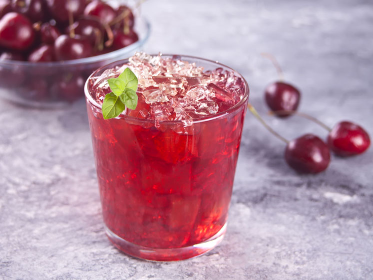 Functional beverage concepts with natural raw materials
