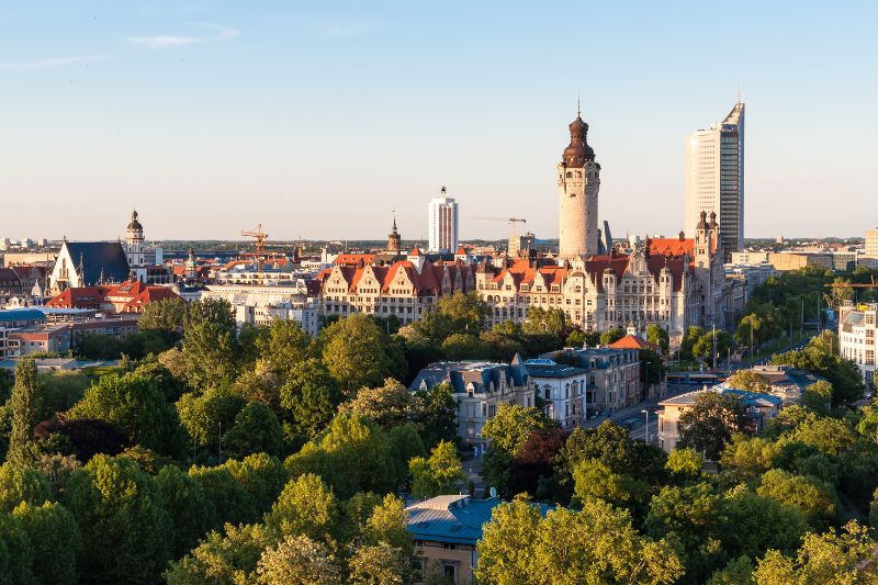 Kerry opens new biotechnology centre in Leipzig