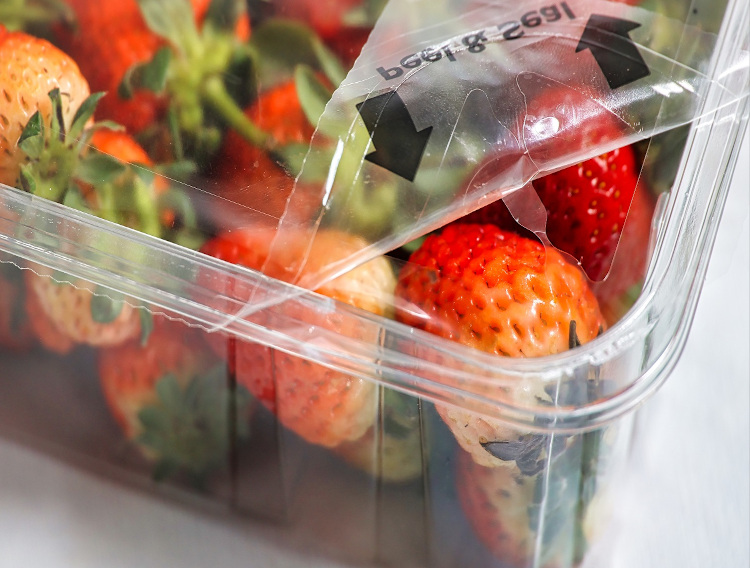 StePac launches resealable top for fresh produce