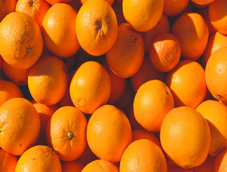Study review suggests vitamin C may improve COVID outcomes